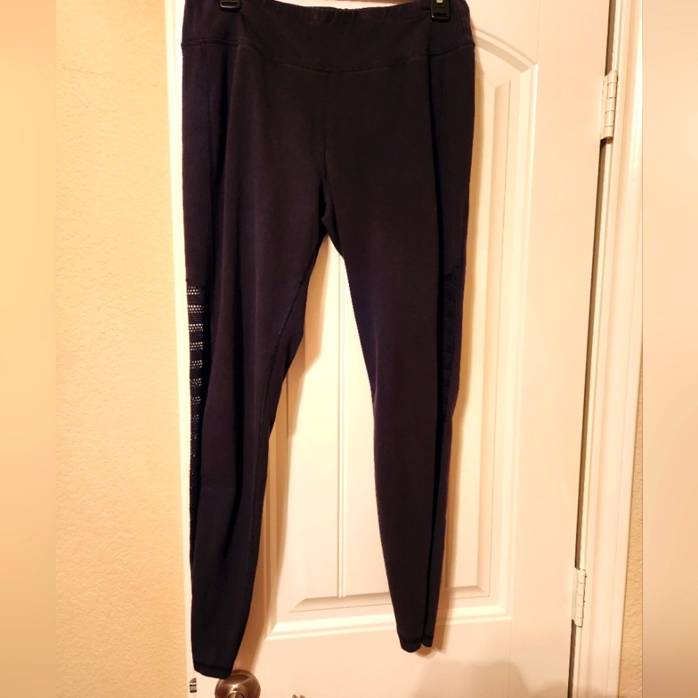 👋👧Rainbeau Women's Black Leggings; Size L